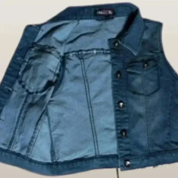 Girls Dark Wash Denim Button Down Collared Jean Vest Girls Sz 10/12 Large - Picture 6 of 11